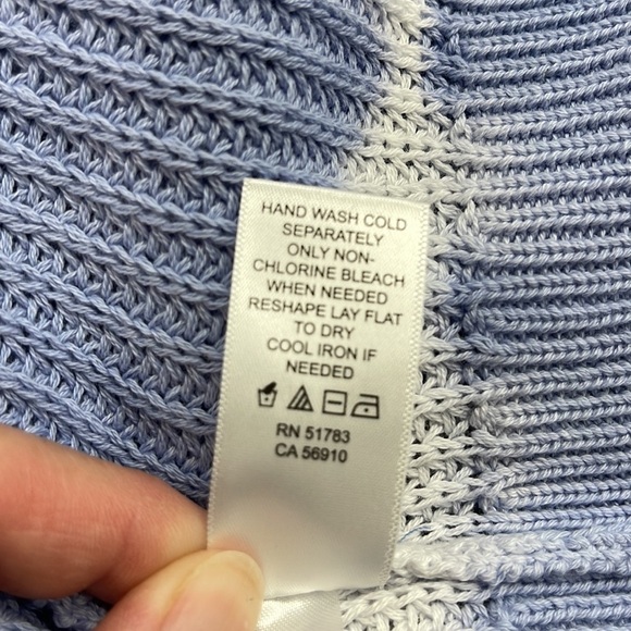 Maurices NWT Blue Tie Dye Destructed Pullover Sweater Size Small - Picture 13 of 13